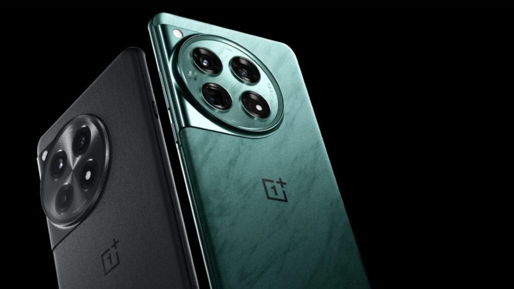 OnePlus 12R: A Power-Packed Smartphone in Cosmic Black & Galactic Silver